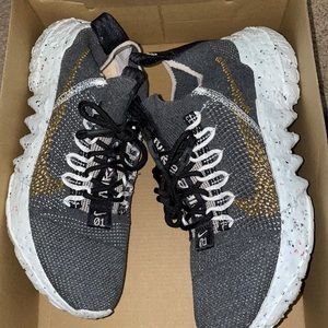 2020 Space Hippie 01 'Black Wheat'